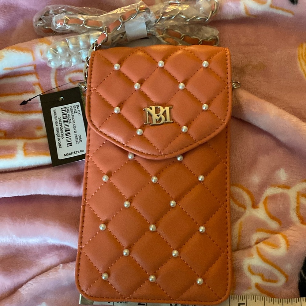 Badgley Mischka NWT Phone/wallet
